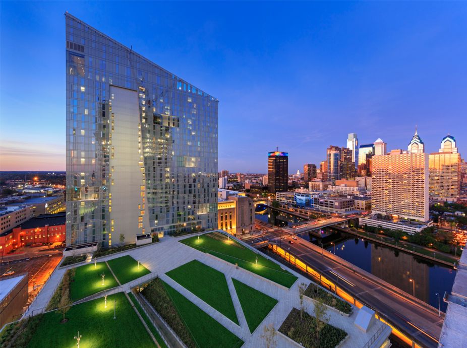 A view of the Philadelphia skyline from the rooftop park Cira Green